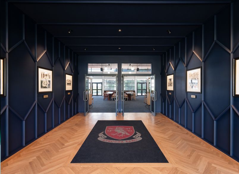 St Peter's College & Prep