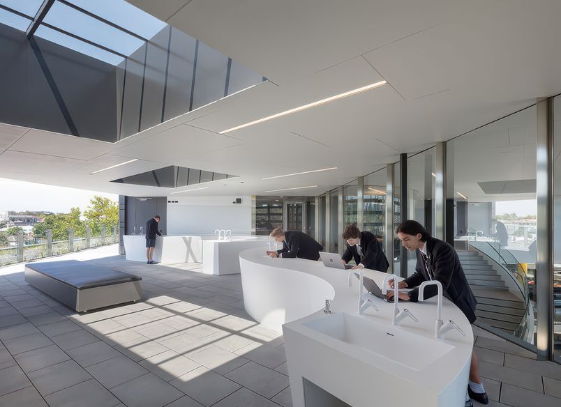 Geoff Handbury Science and Technology Hub