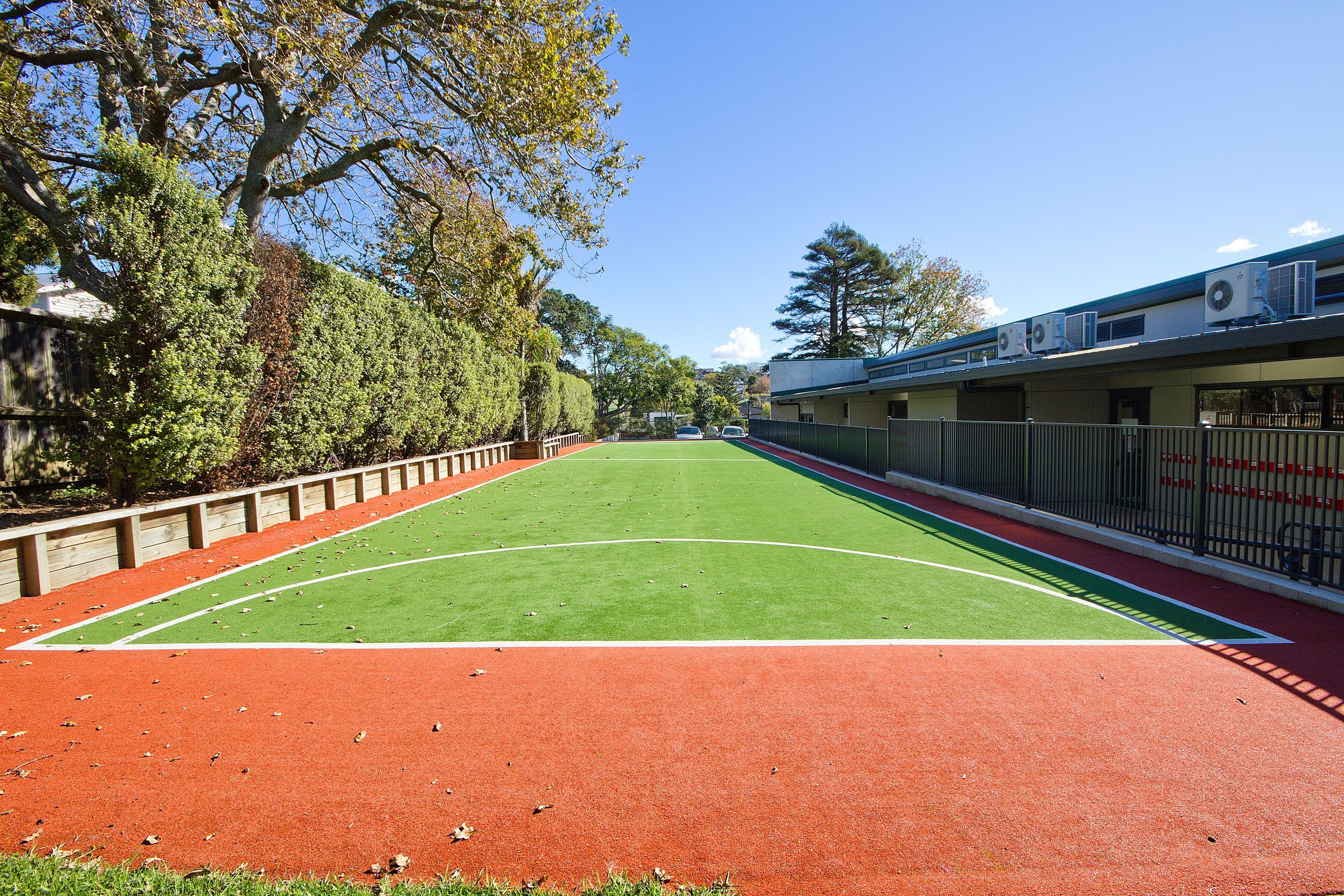 Meadowbank School