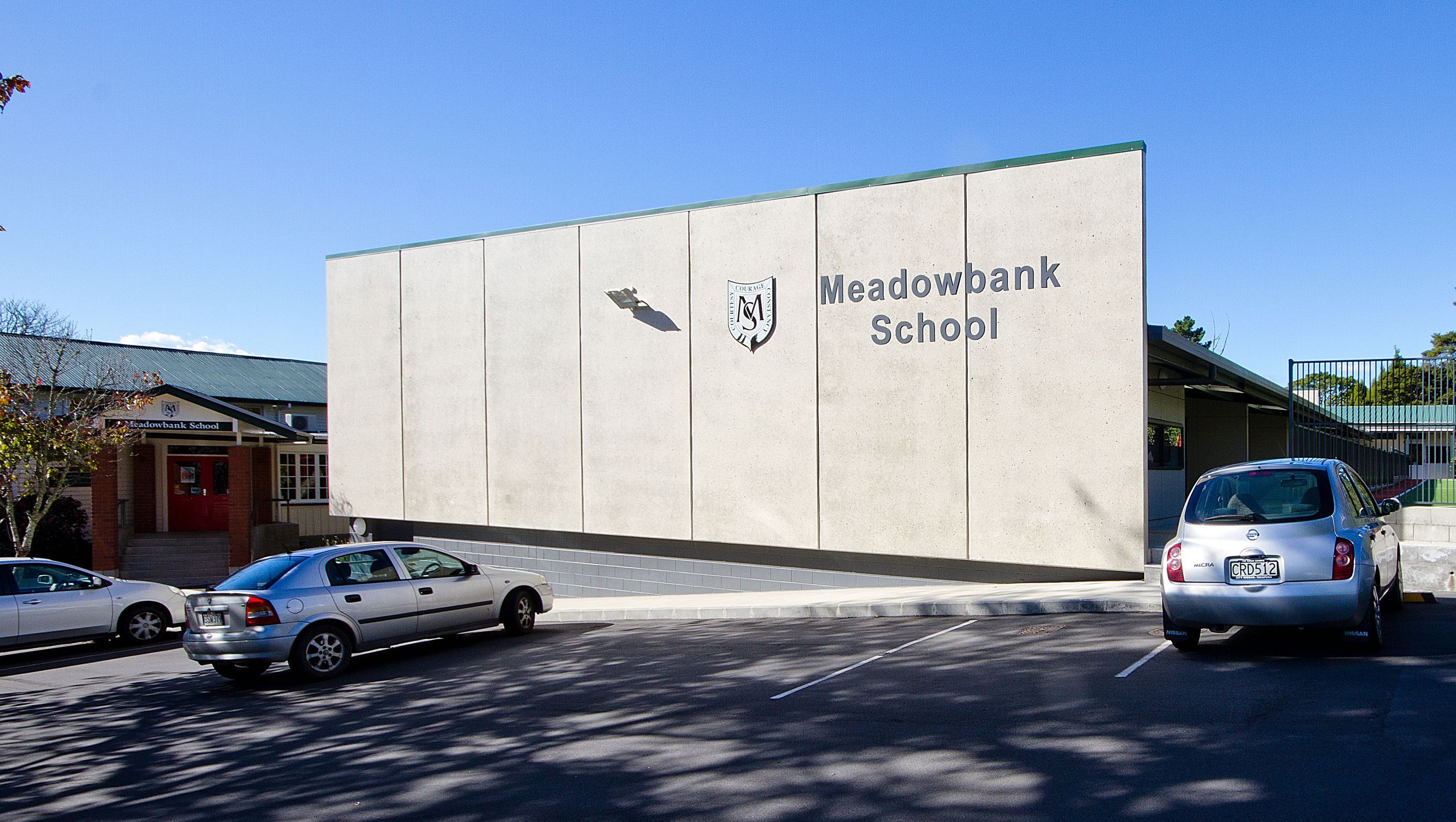 Meadowbank School