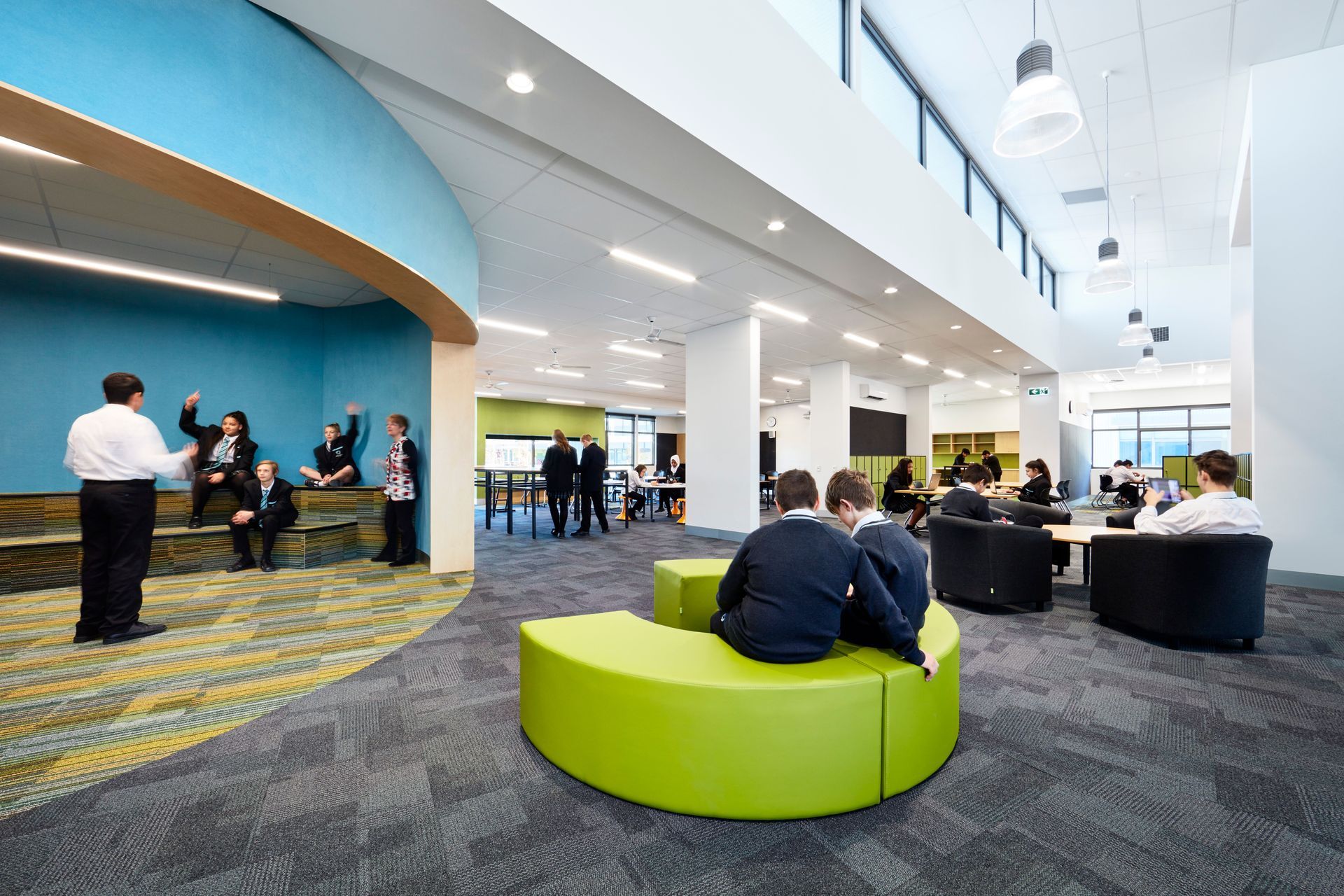 Mernda Central P-12 College