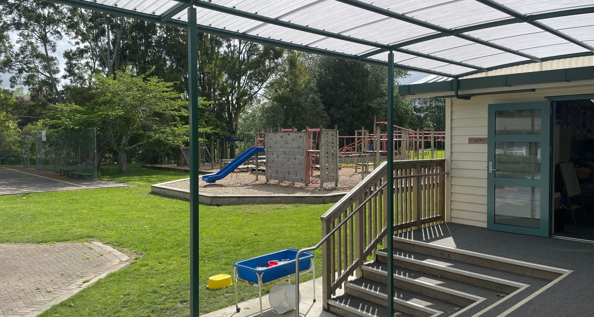 Newstead Country Model School Archgola Pergola Canopies banner