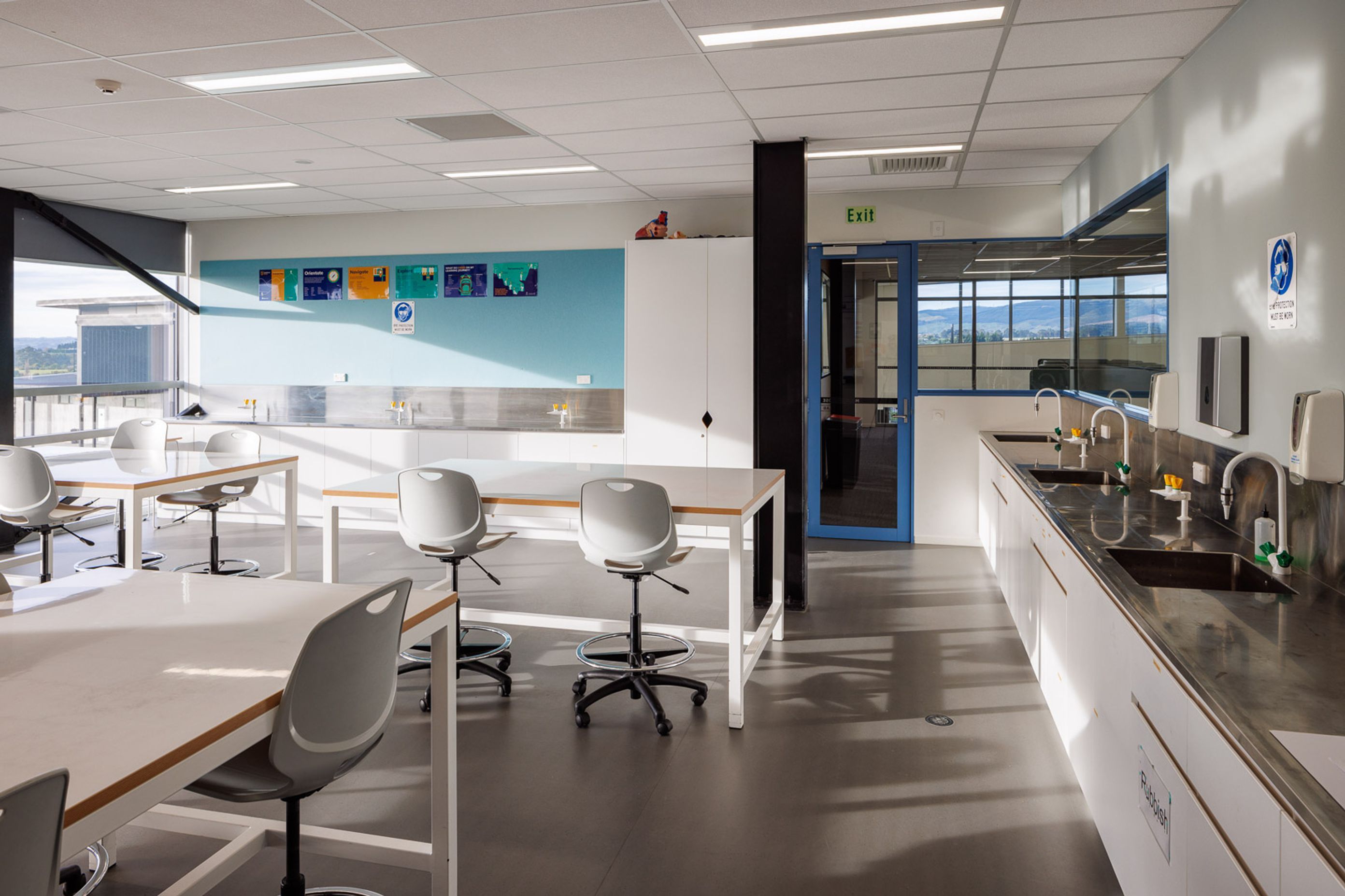 One-School-Global-low-res-025.jpg