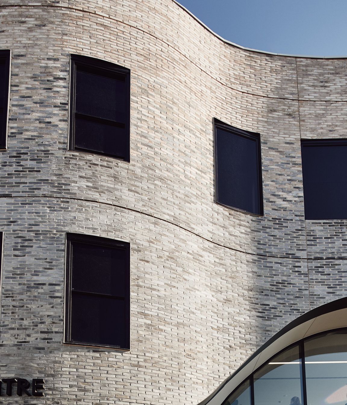 Petersen bricks are carefully graded from dark to light