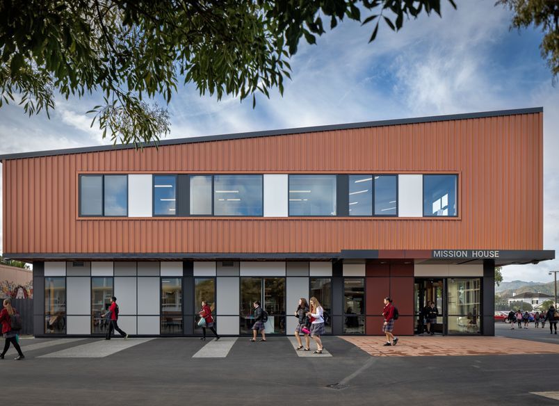 Sacred Heart College