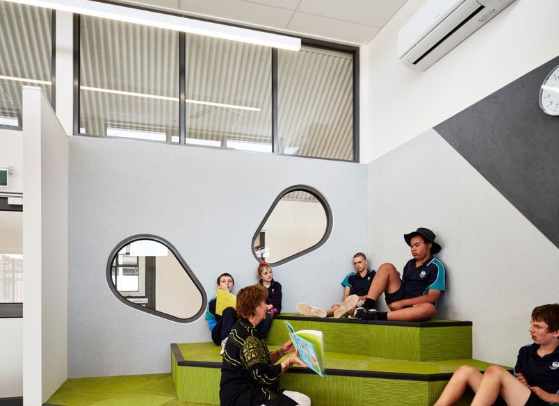 Sale Specialist School