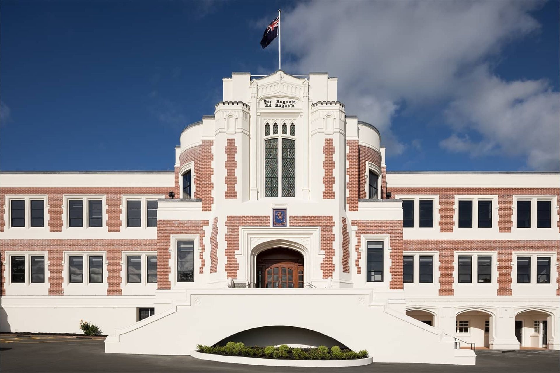 Takapuna-Grammar-Respond-Architects-2.jpg