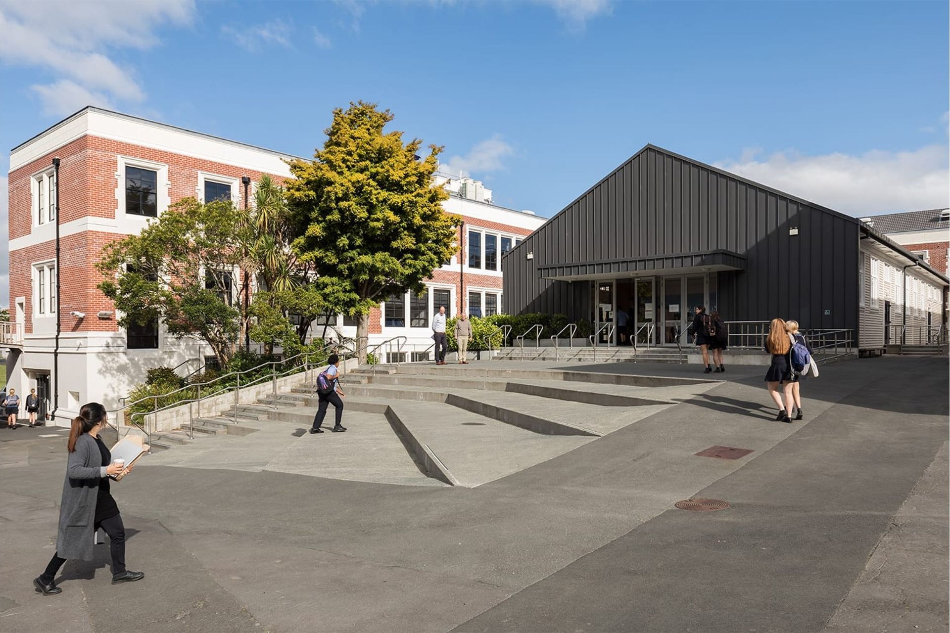 Takapuna-Grammar-Respond-Architects-5.jpg