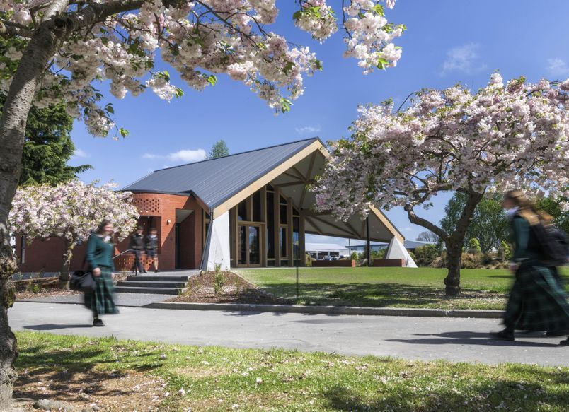 Te Ao Marama Whare (Rangiora High School Cultural Learning Center)