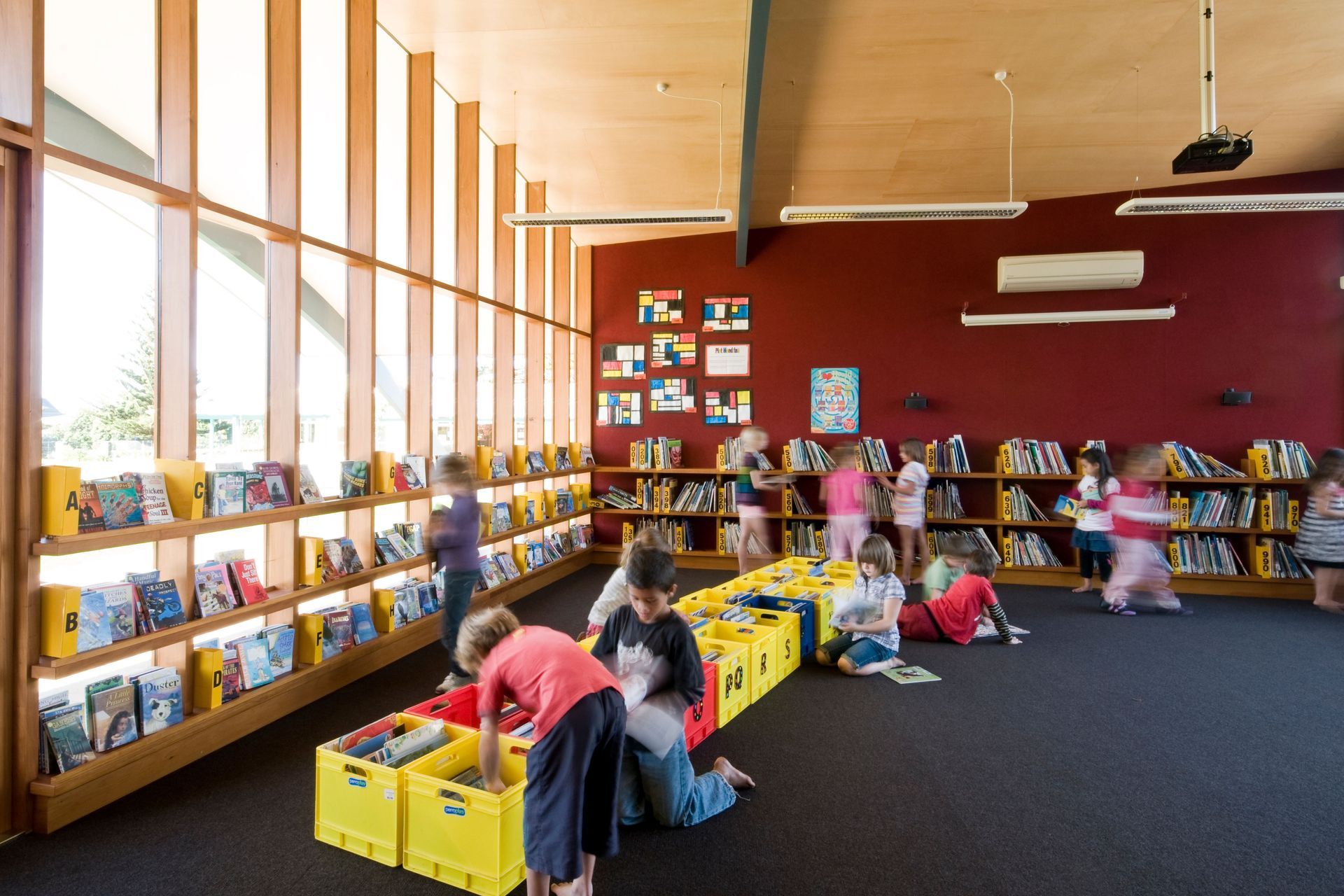 Wainui Beach School Library