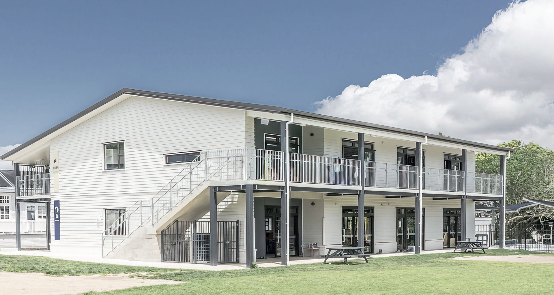 Dominion Road School, Mount Roskill banner