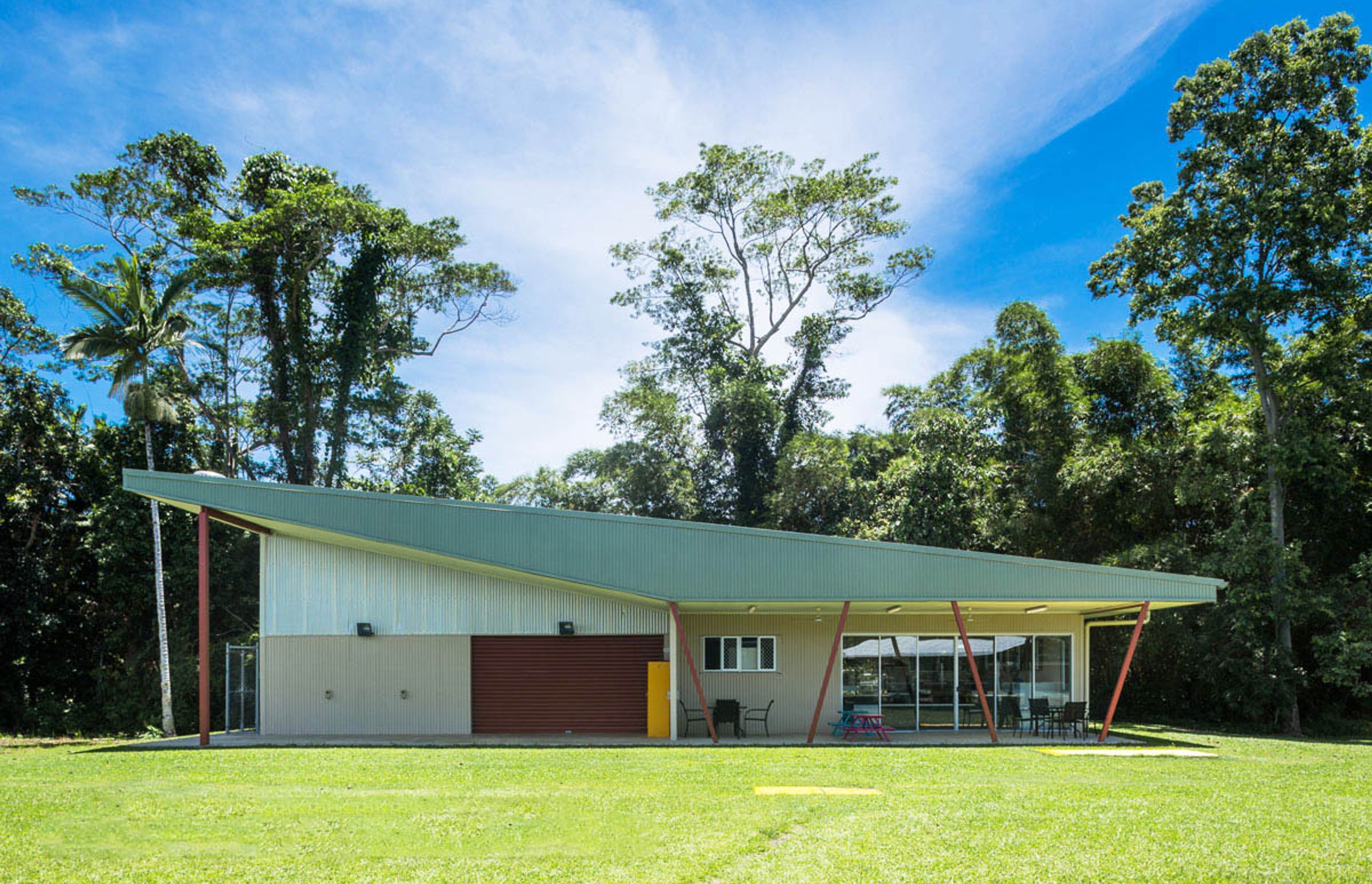 Radiant Life College