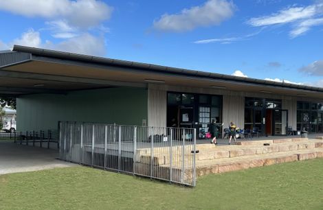 Fern Bay Public School