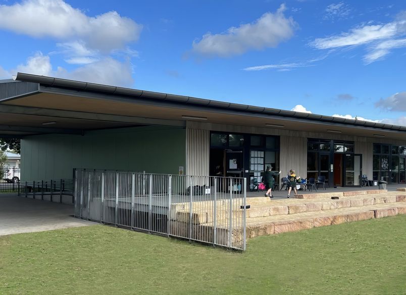 Fern Bay Public School
