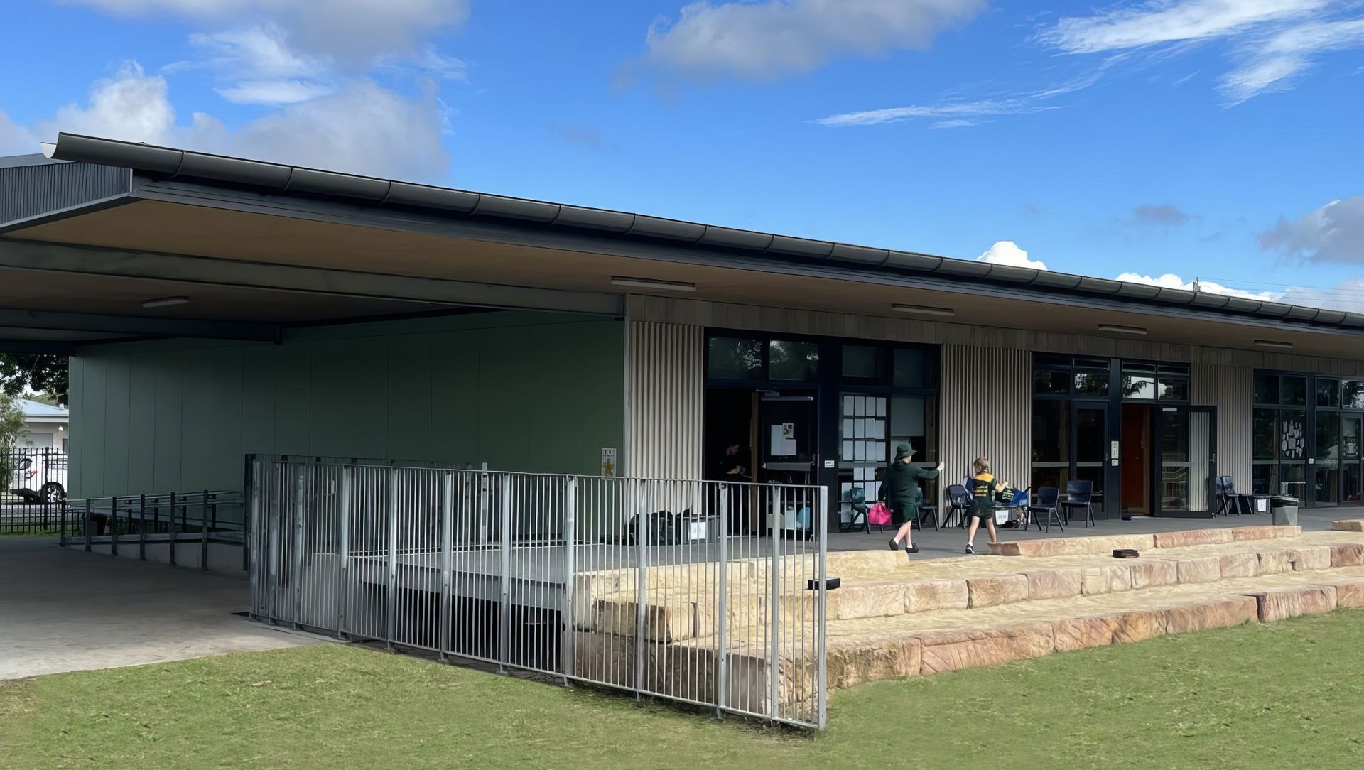 Fern Bay Public School banner