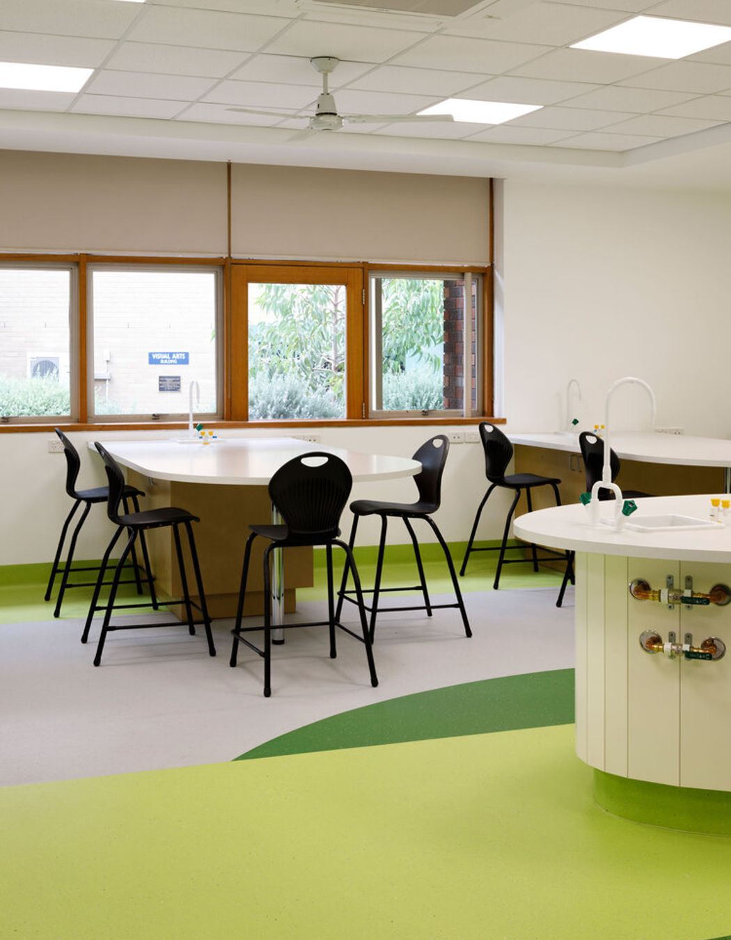 Mercy College Science Labs