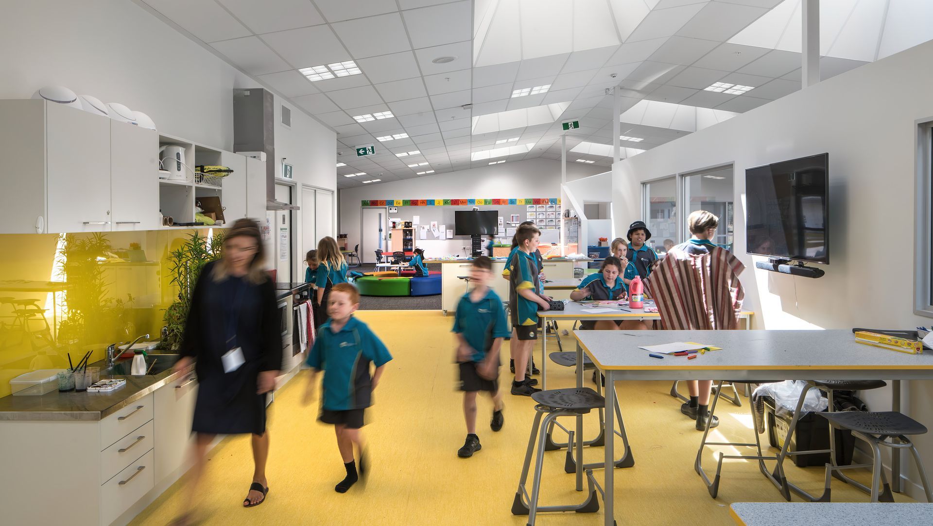 Lemonwood Grove School banner