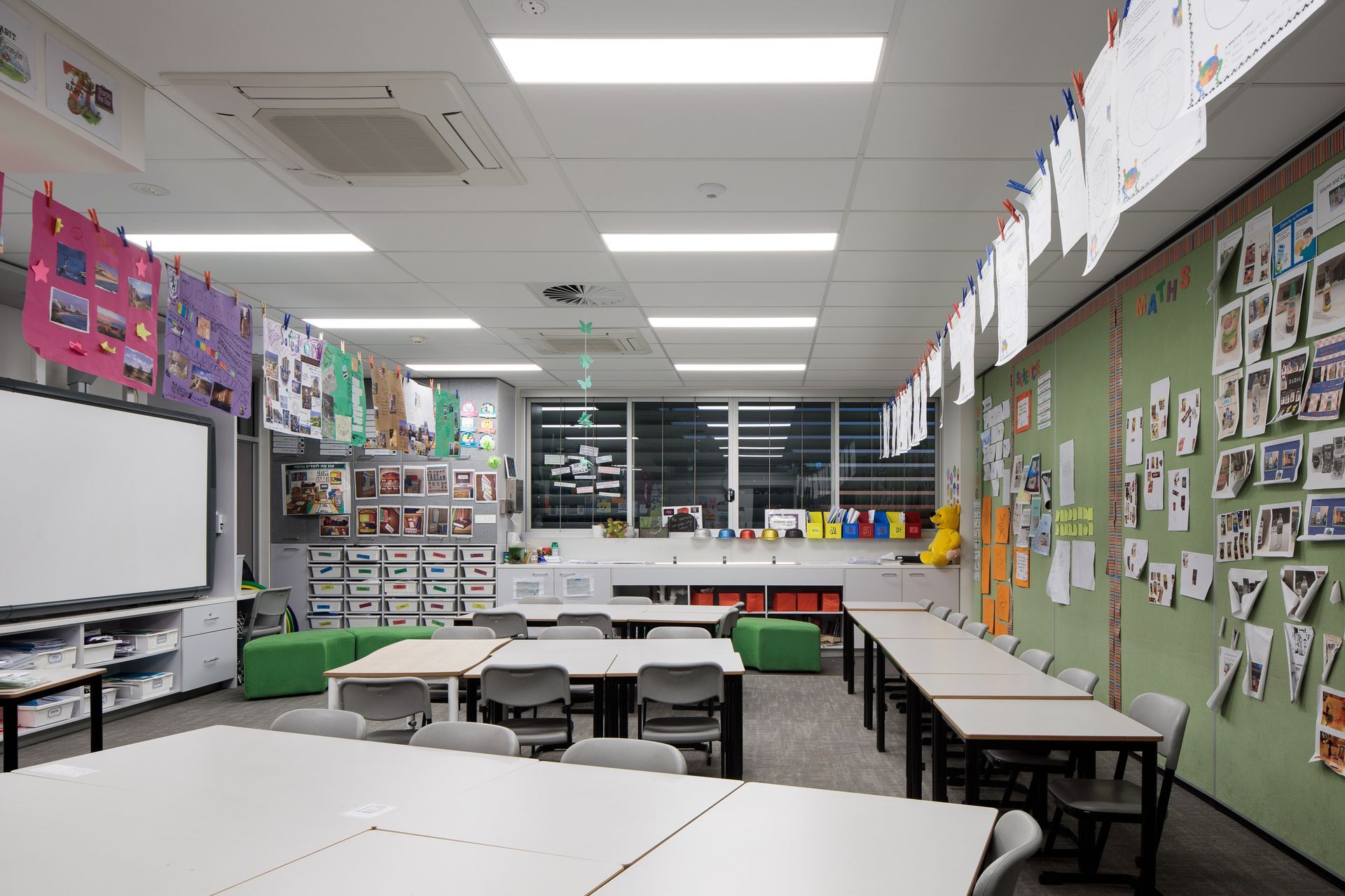 ##Emanuel School (LINC and Life Science)