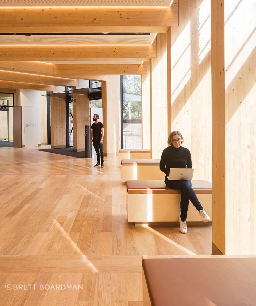 projectauhw7207villamacquarieuniainsworthbuilding5portrait.jpg