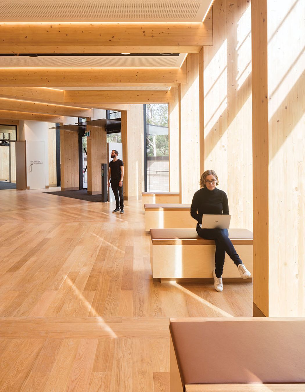 projectauhw7207villamacquarieuniainsworthbuilding5portrait.jpg