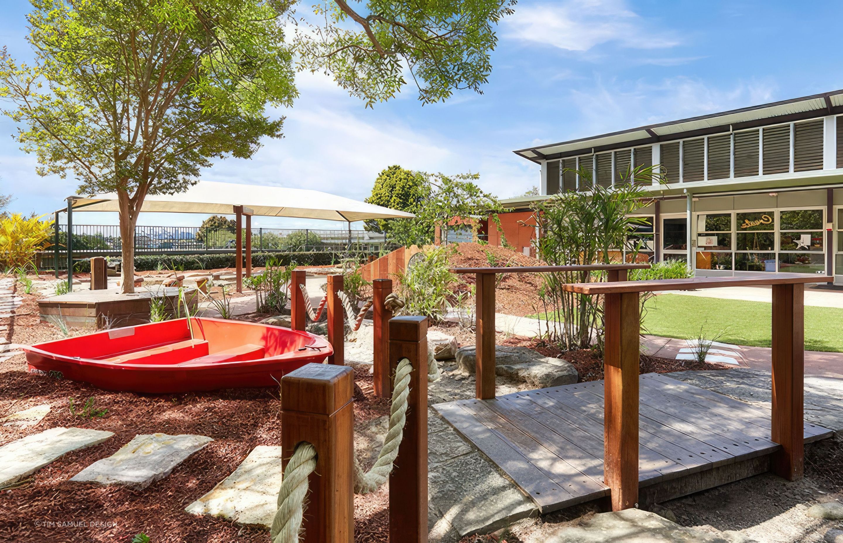 upRiversideSchool03TimSamuelDesign800x480-fix-standard-scale-400x.jpg