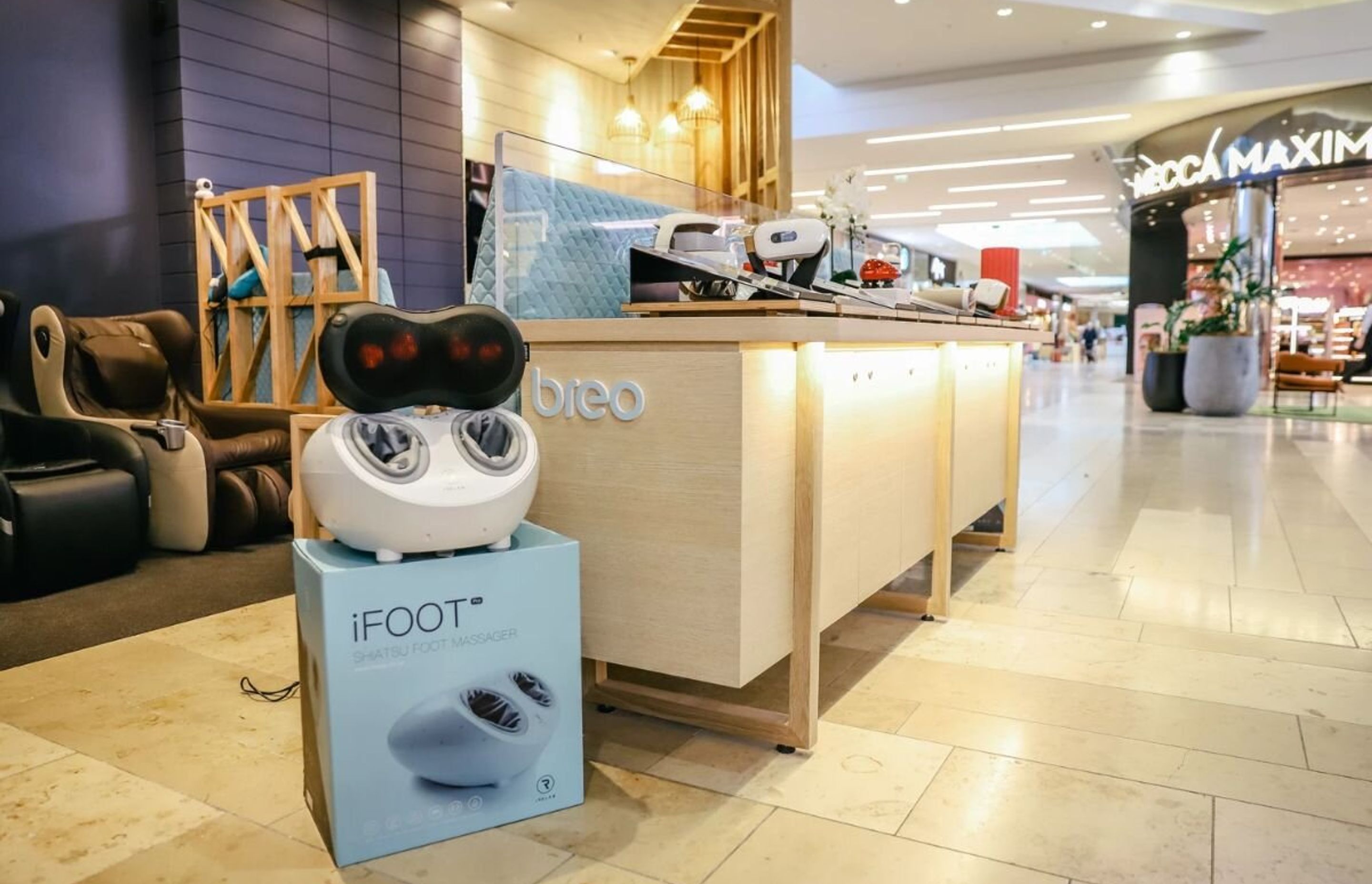 Irelax Bayfair Store Fitout