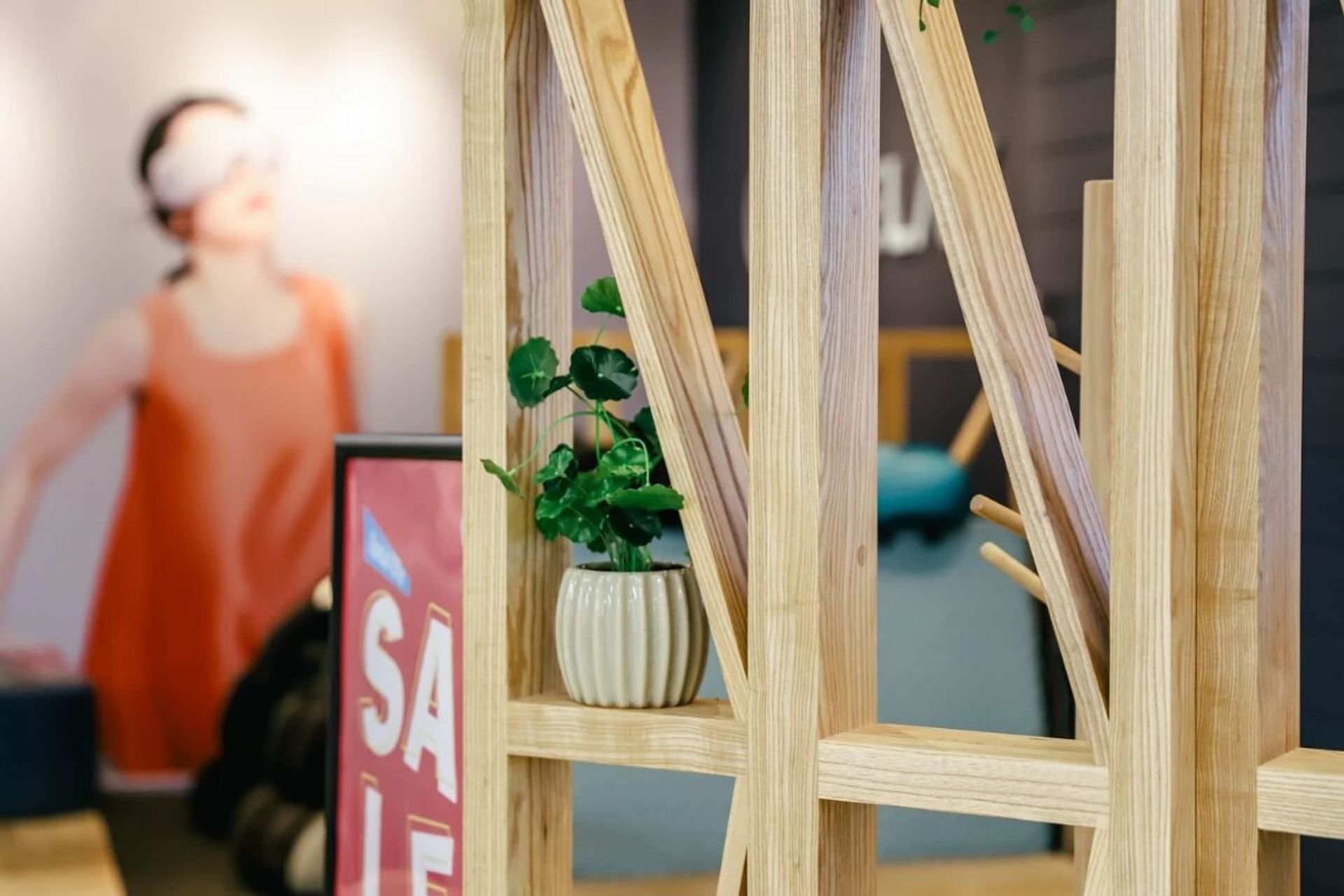 Irelax Bayfair Store Fitout