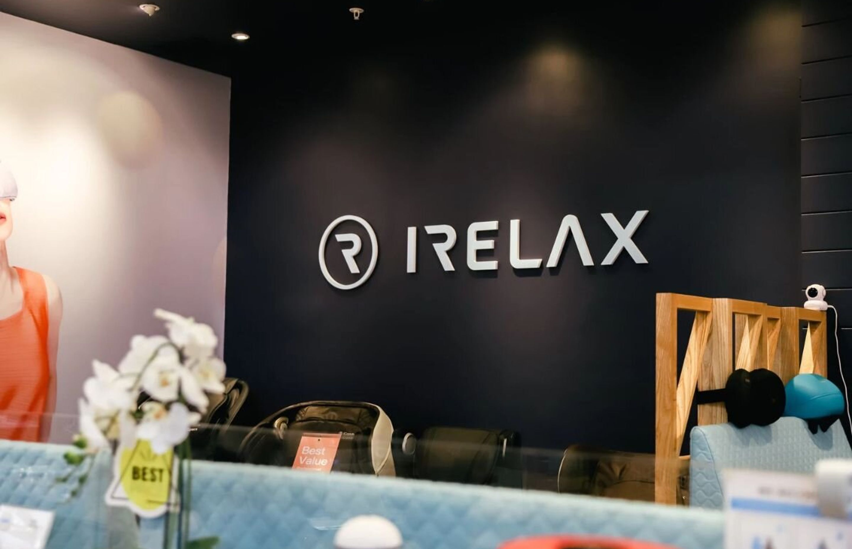 Irelax Bayfair Store Fitout