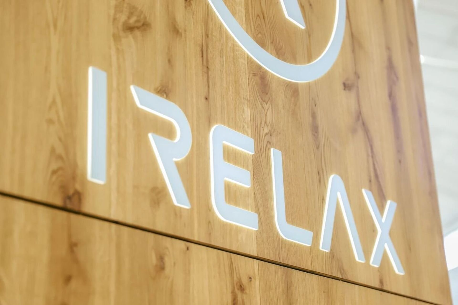 Irelax Bayfair Store Fitout