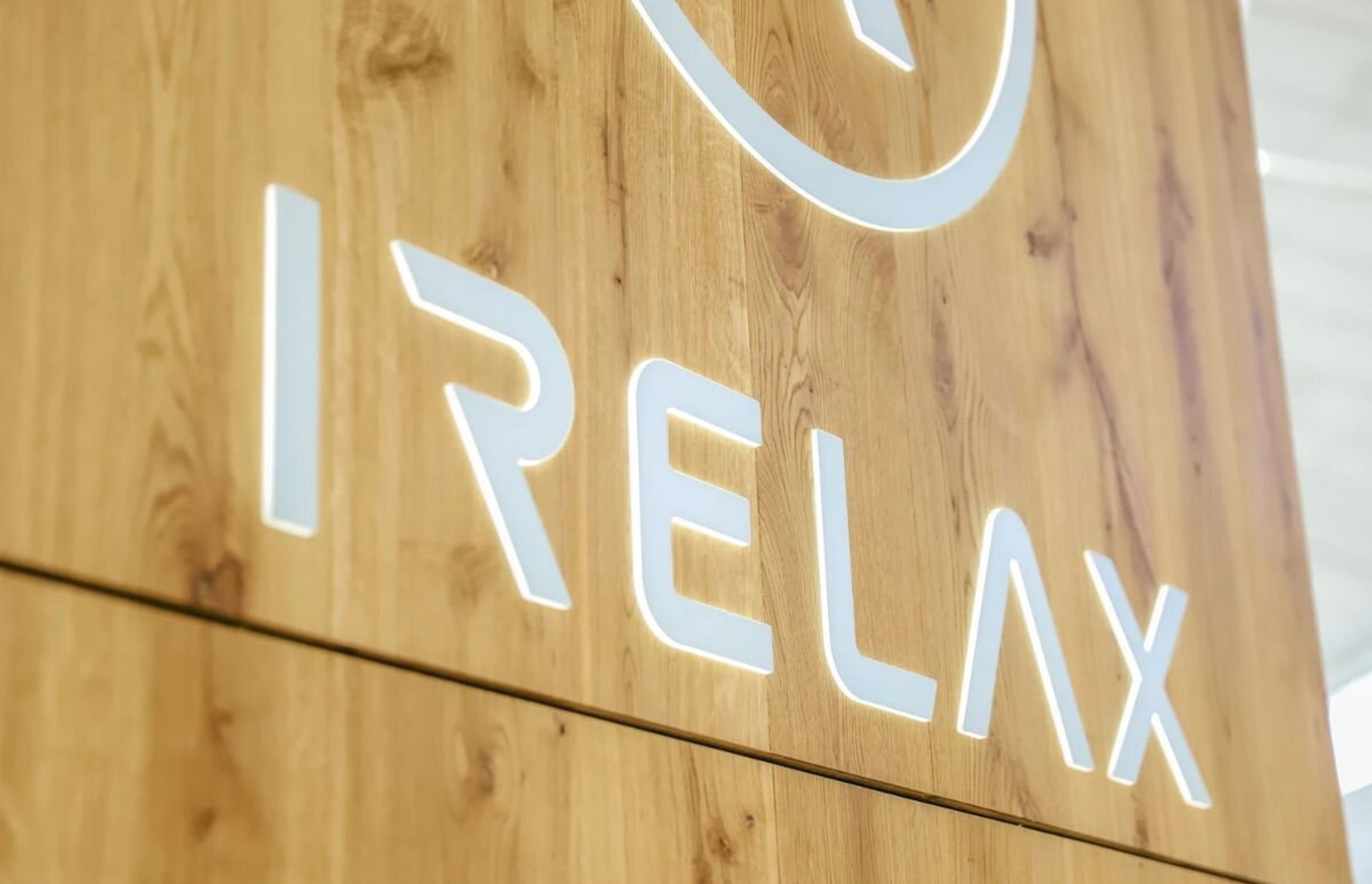 Irelax Bayfair Store Fitout
