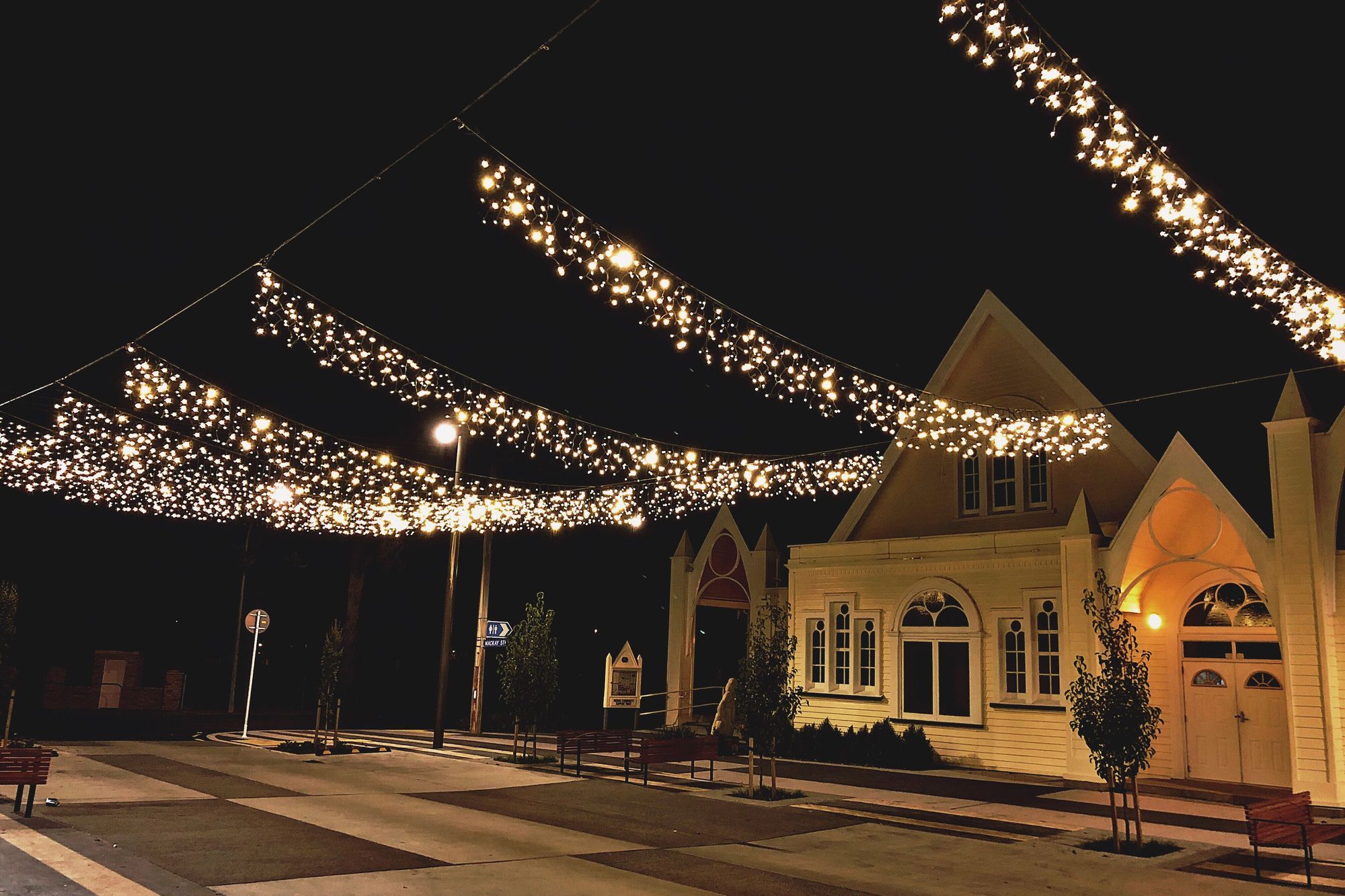 Paeroa streetscape wire catenary lighting