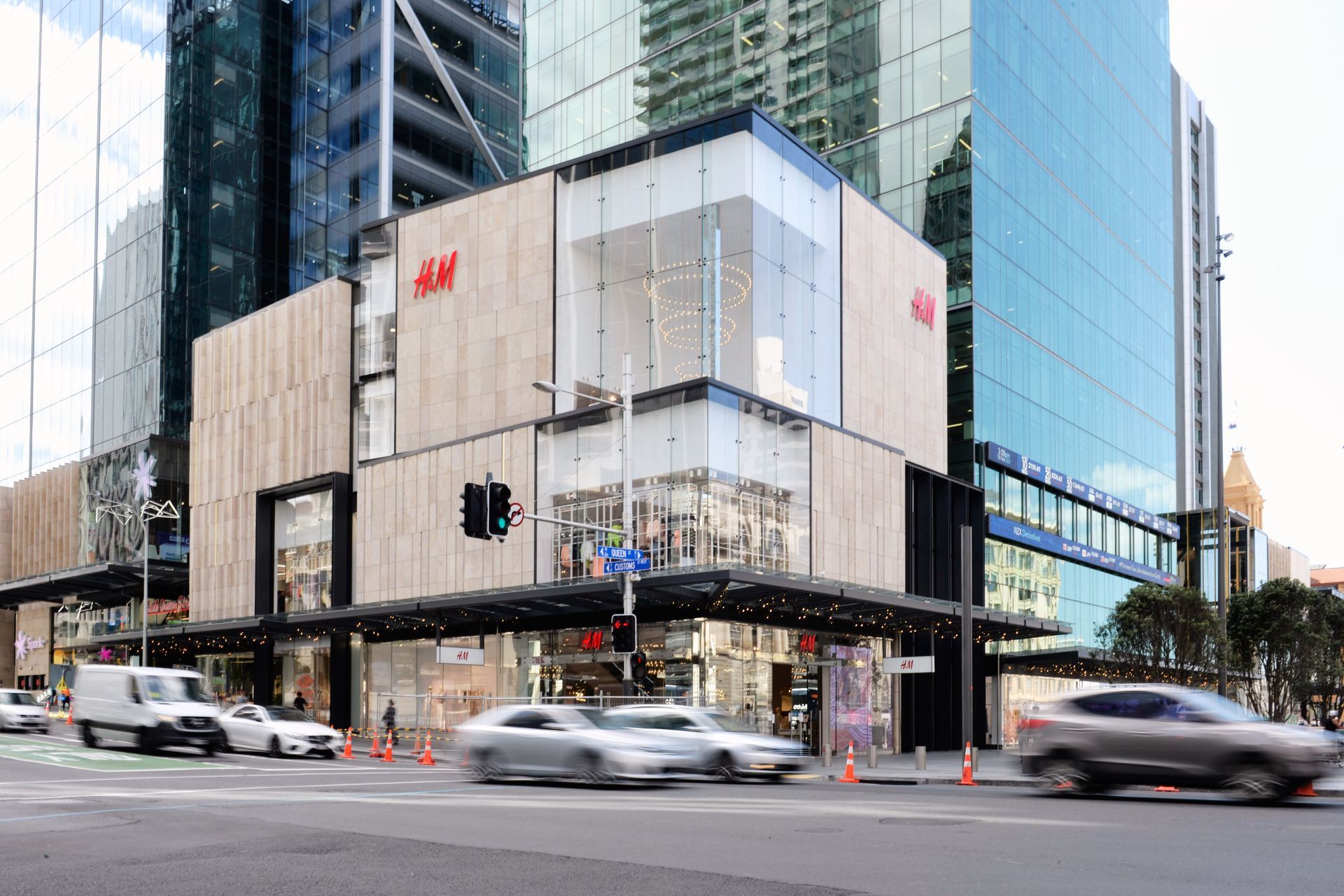 H & M Commercial Bay