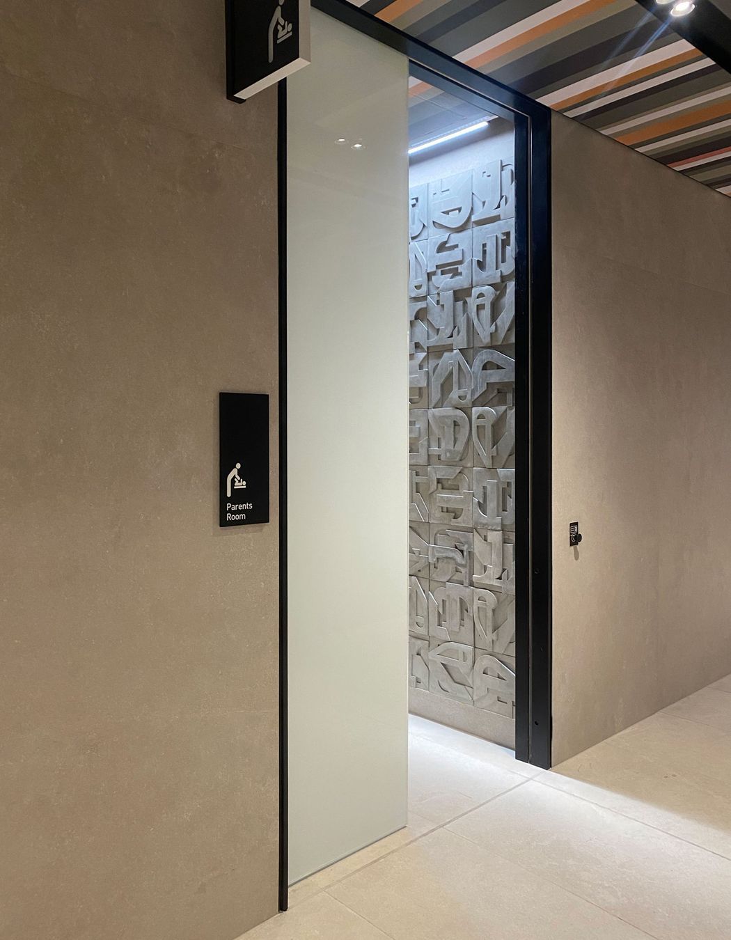 Automated Frameless Glass cavity slider