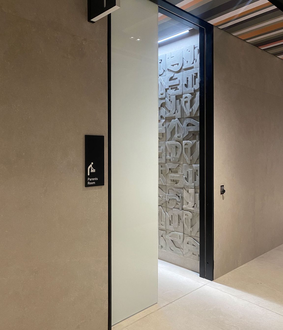 Automated Frameless Glass cavity slider