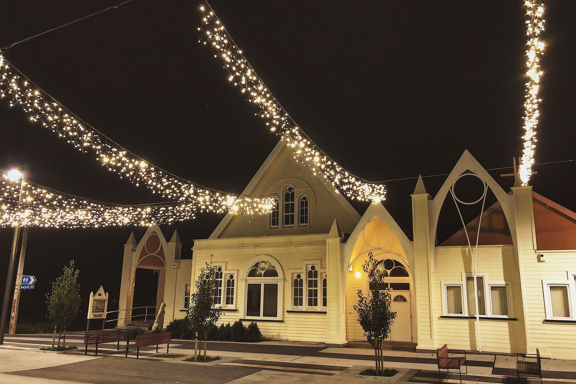 Paeroa streetscape wire catenary lighting