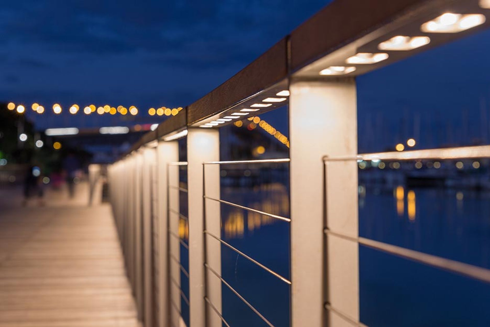 Western Promenade wire balustrade infill