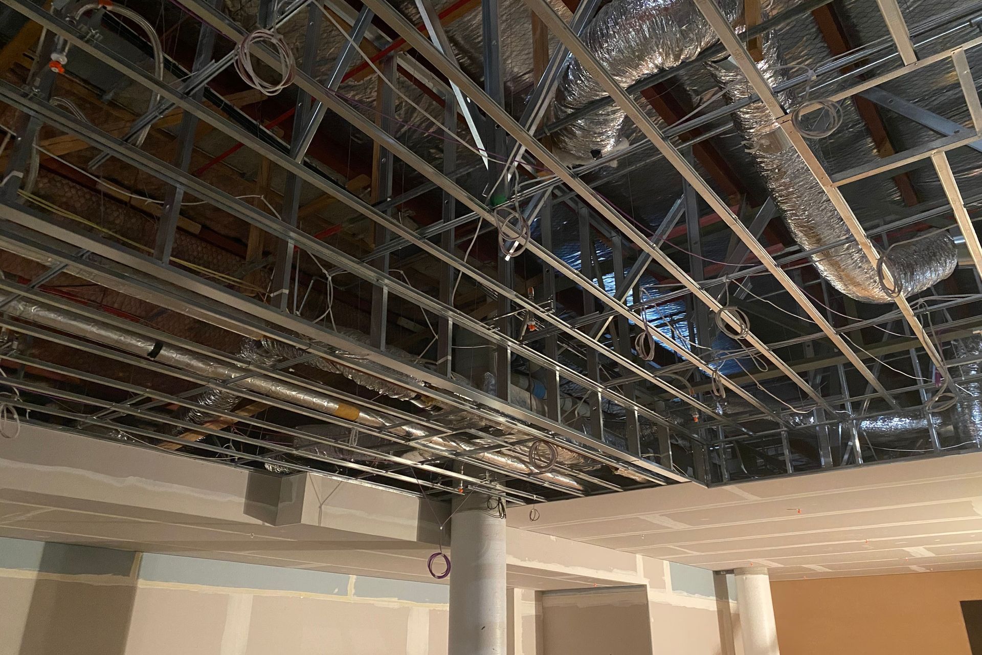 Ceiling Grid Install, Fixing & Stopping