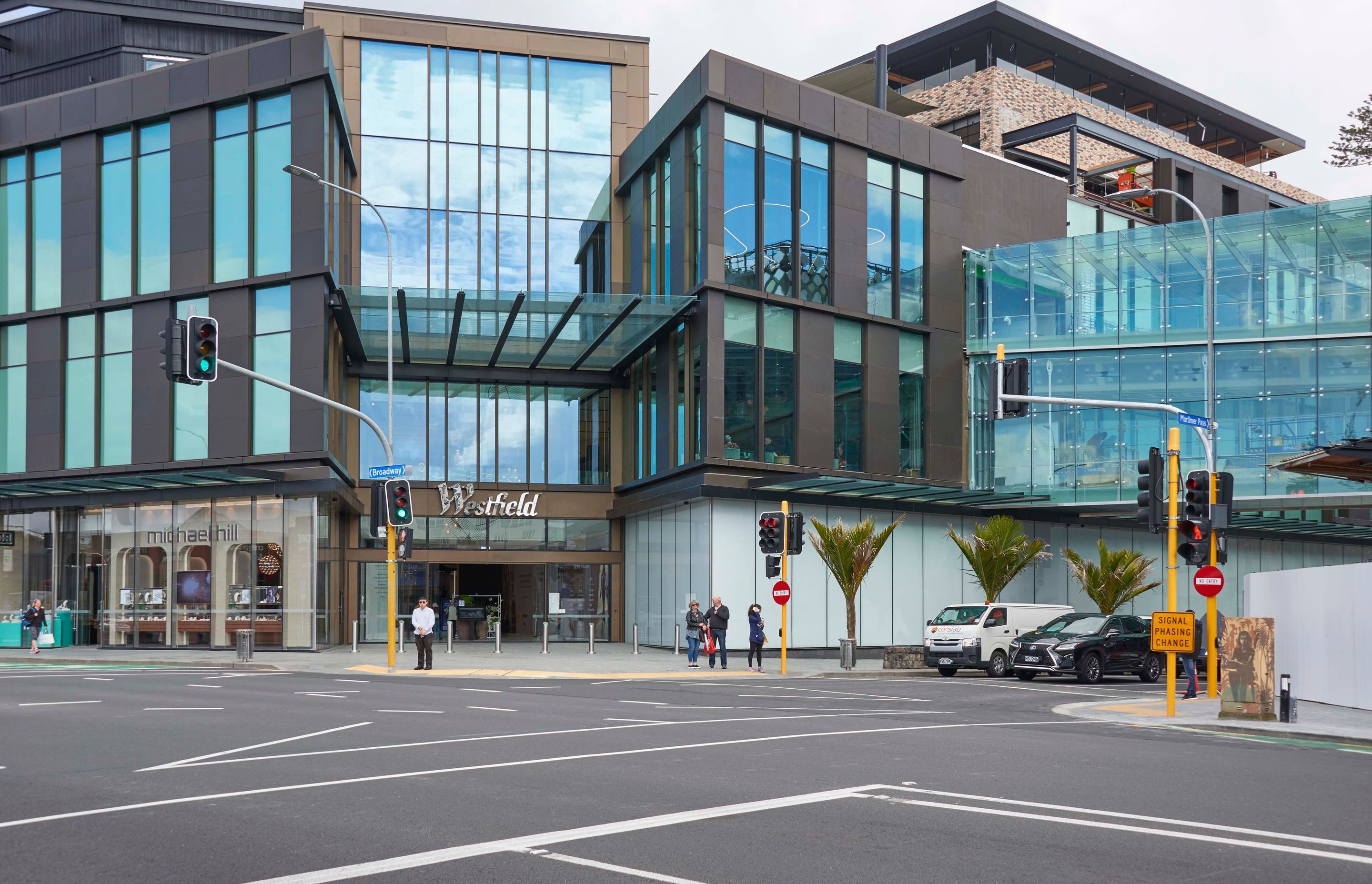 Westfield Newmarket Streetscape