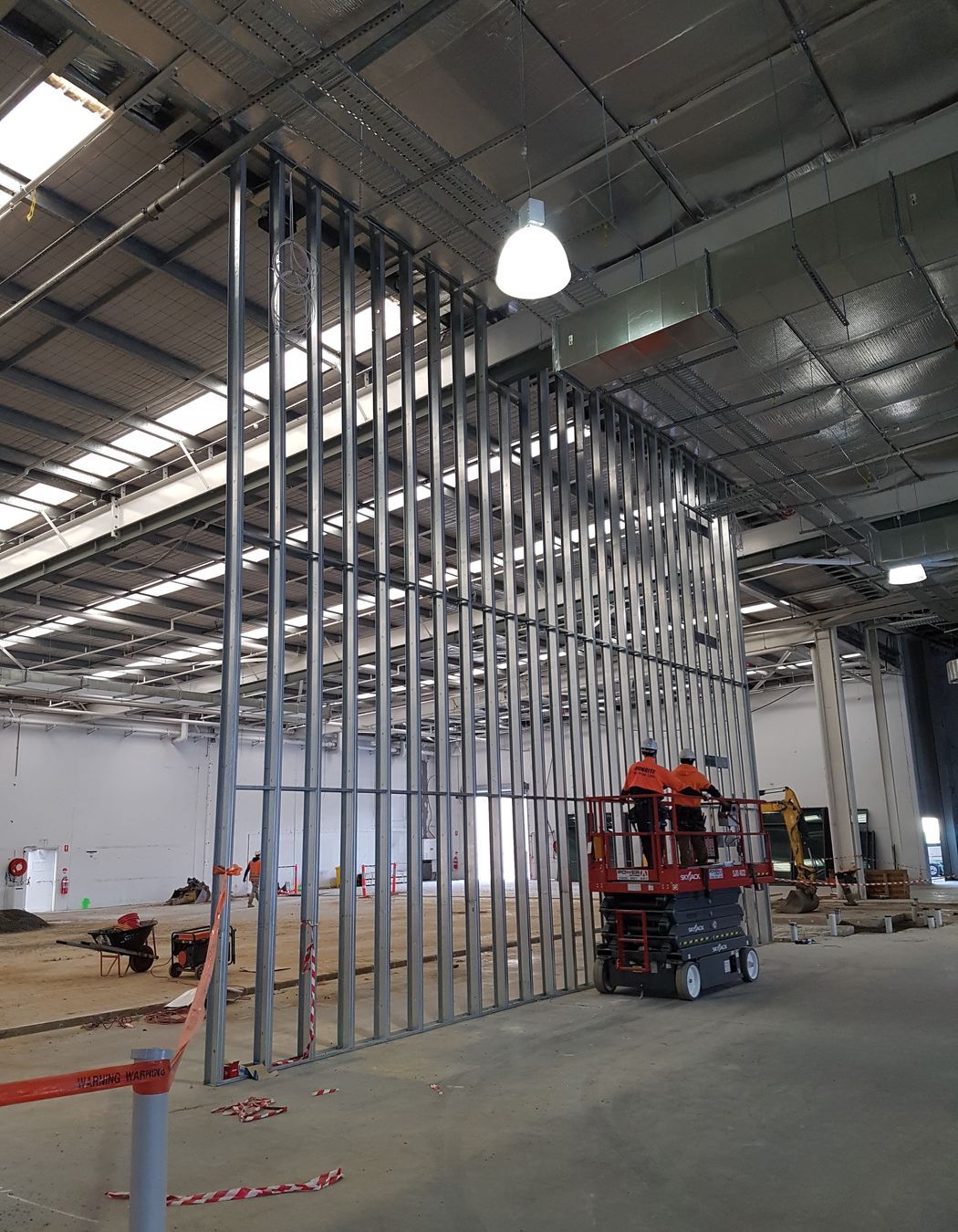 Hoxton-Park-9.5m-Steel-Framing-Under-Construction Studco custom manufactured 9.5 metre long studs to remove the need for splicing and to reduce waste.