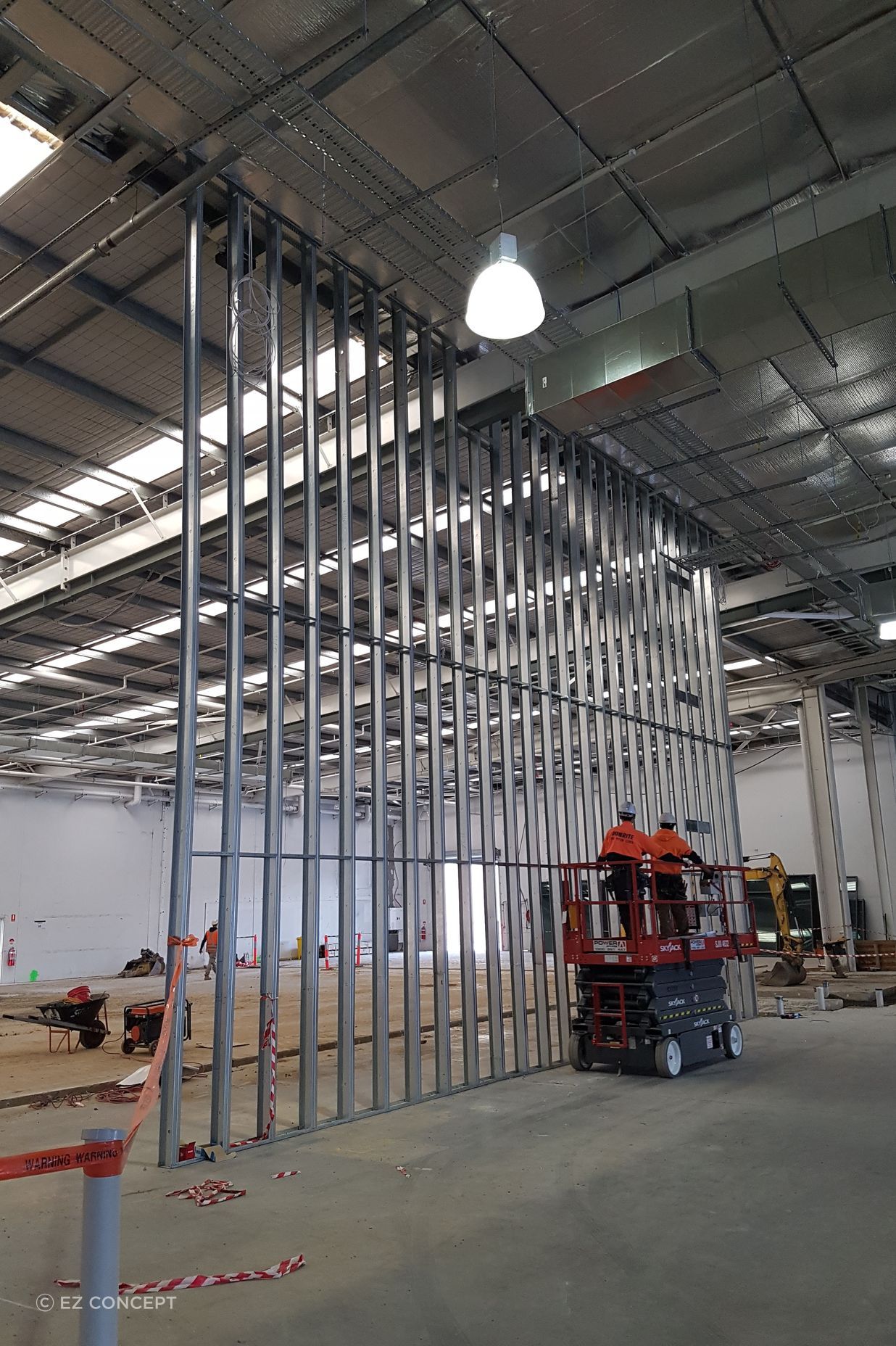 Hoxton-Park-9.5m-Steel-Framing-Under-Construction Studco custom manufactured 9.5 metre long studs to remove the need for splicing and to reduce waste.