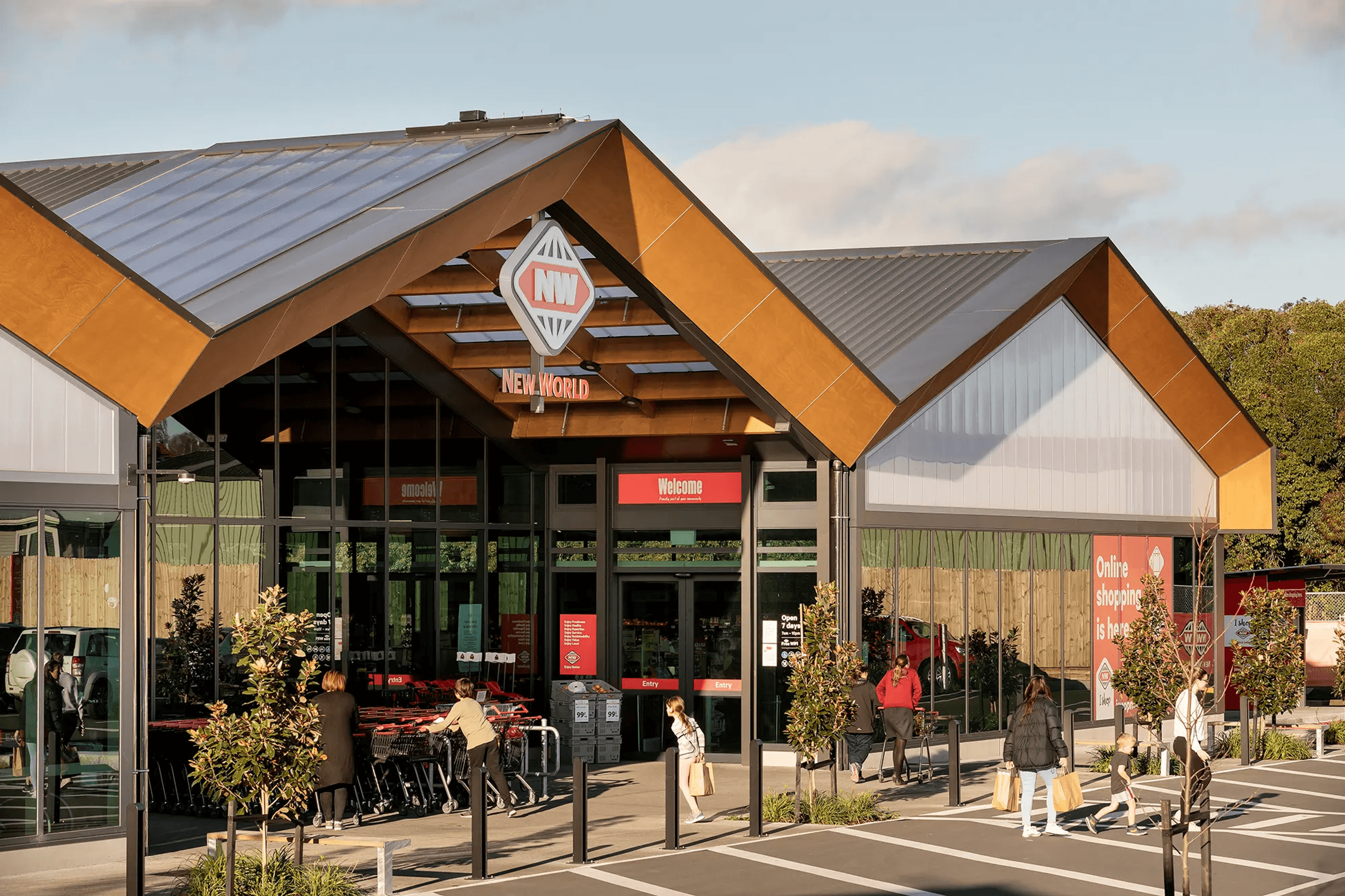 New World Pukekohe