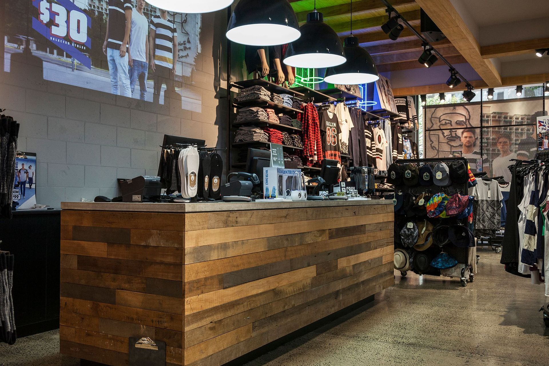 Hallensteins shop fitout, Dunedin