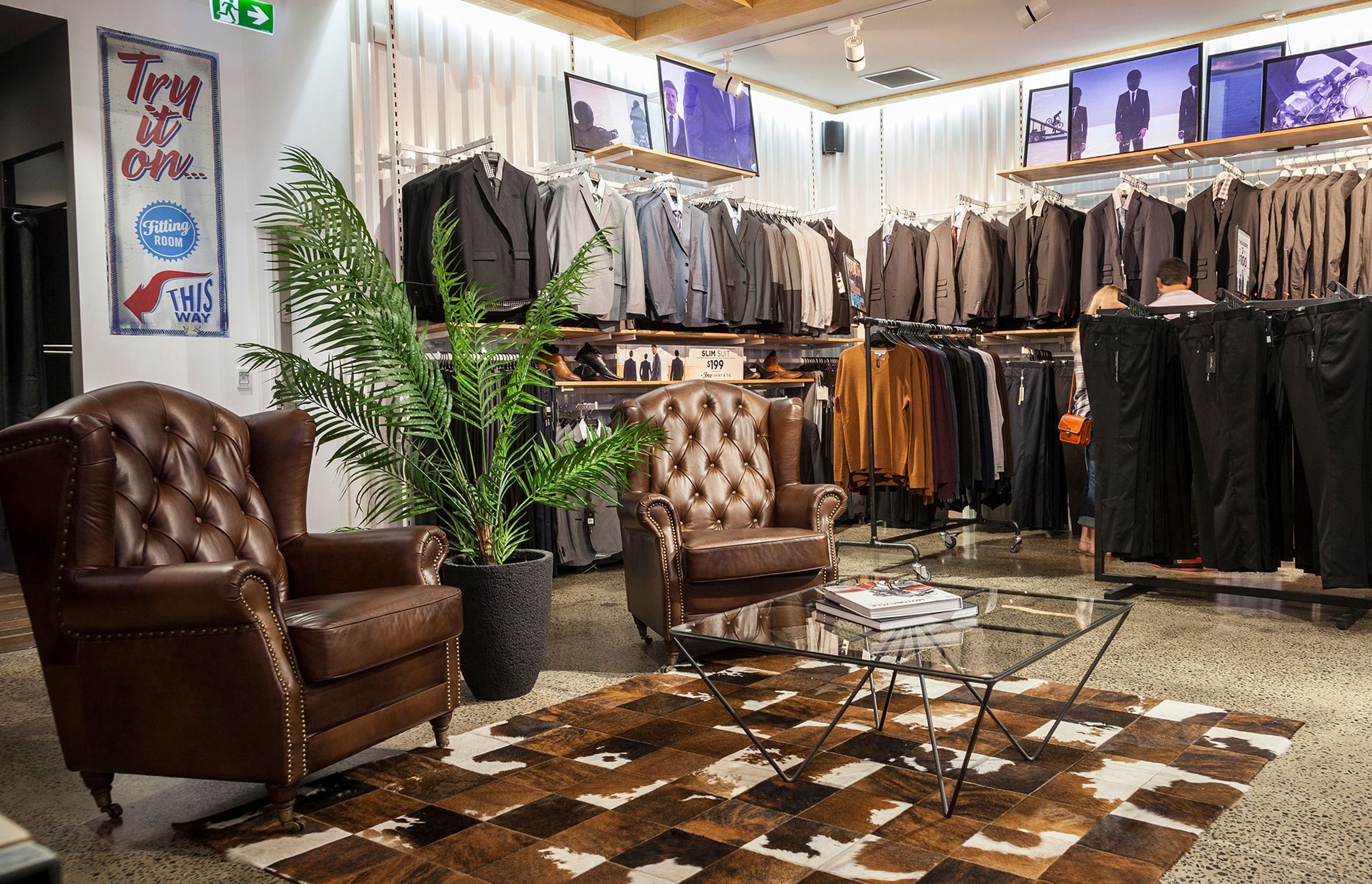 Hallensteins shop fitout, Dunedin