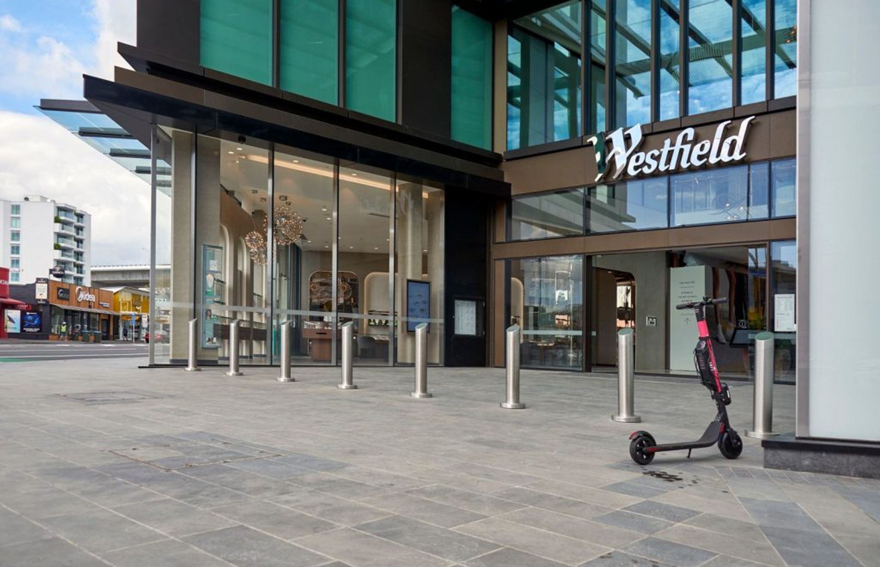 Westfield Newmarket Streetscape