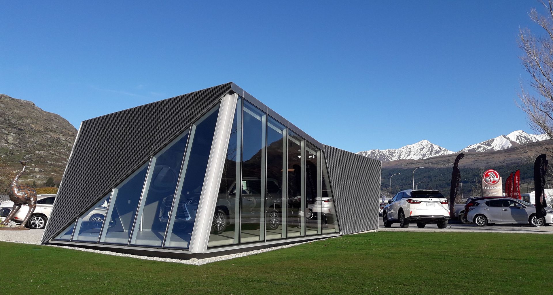 Lexus Showroom Queenstown banner