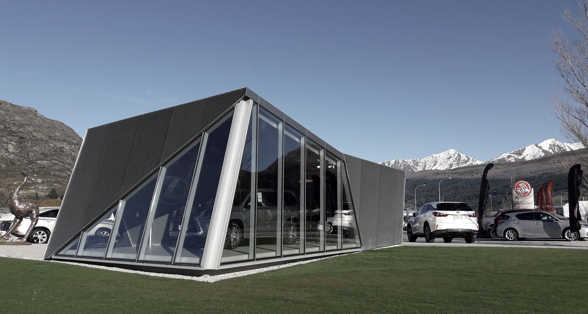 Lexus Showroom Queenstown banner