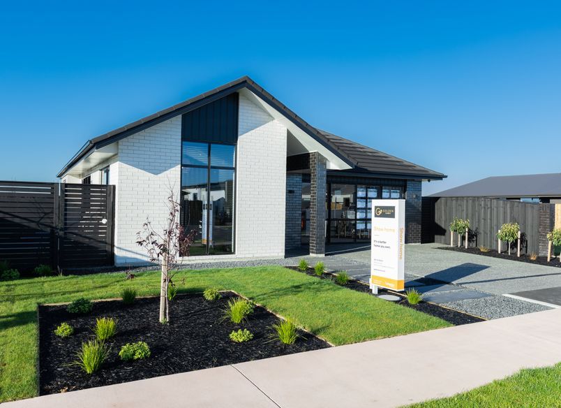 Finstock, Faringdon Showhome Rolleston