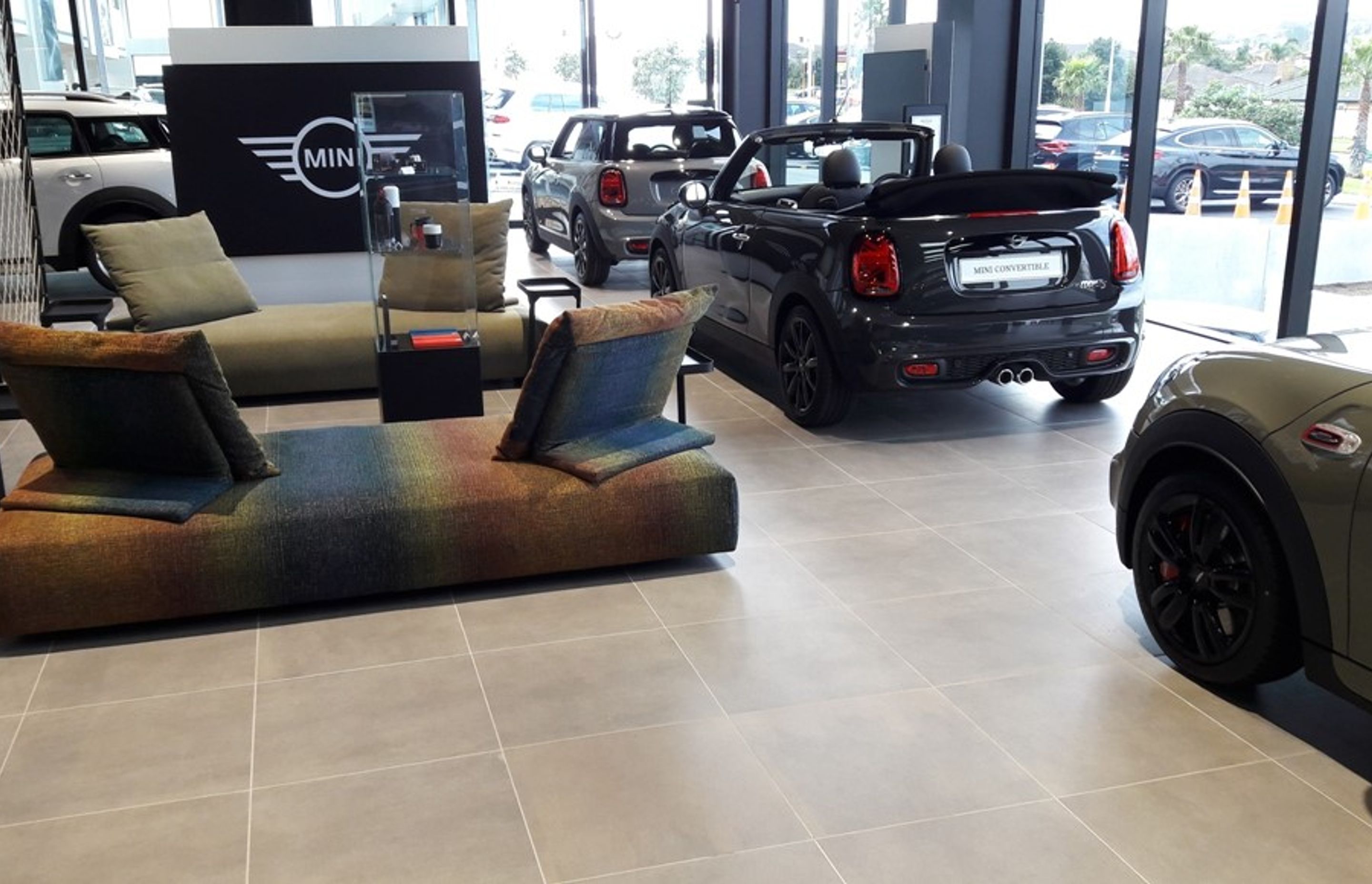 BMW Botany Showroom