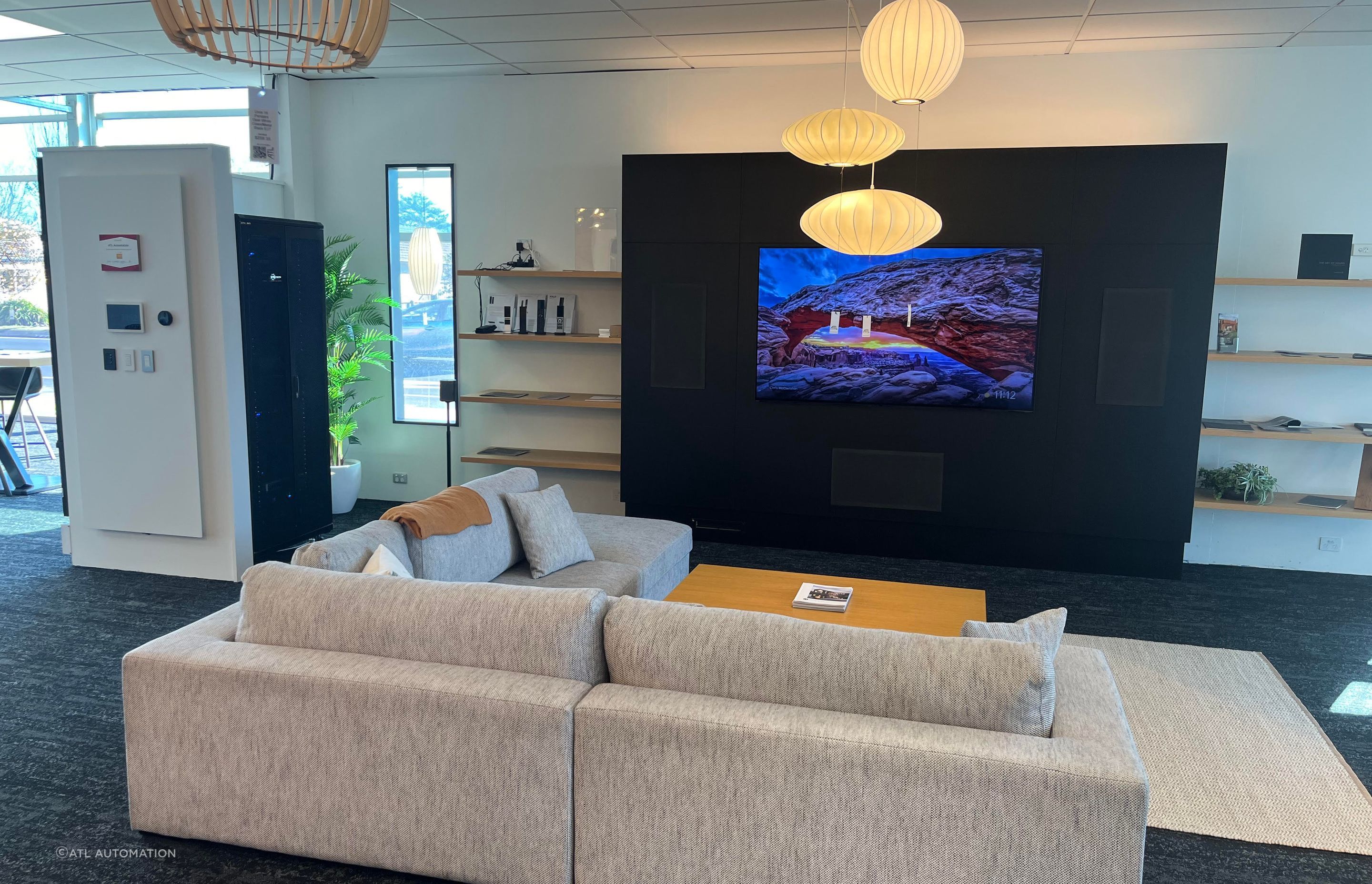 AP-6-Auto-Showroom-v3.jpg