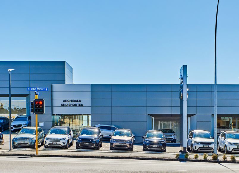 Archibald & Shorter : Landrover, Jaguar Dealership